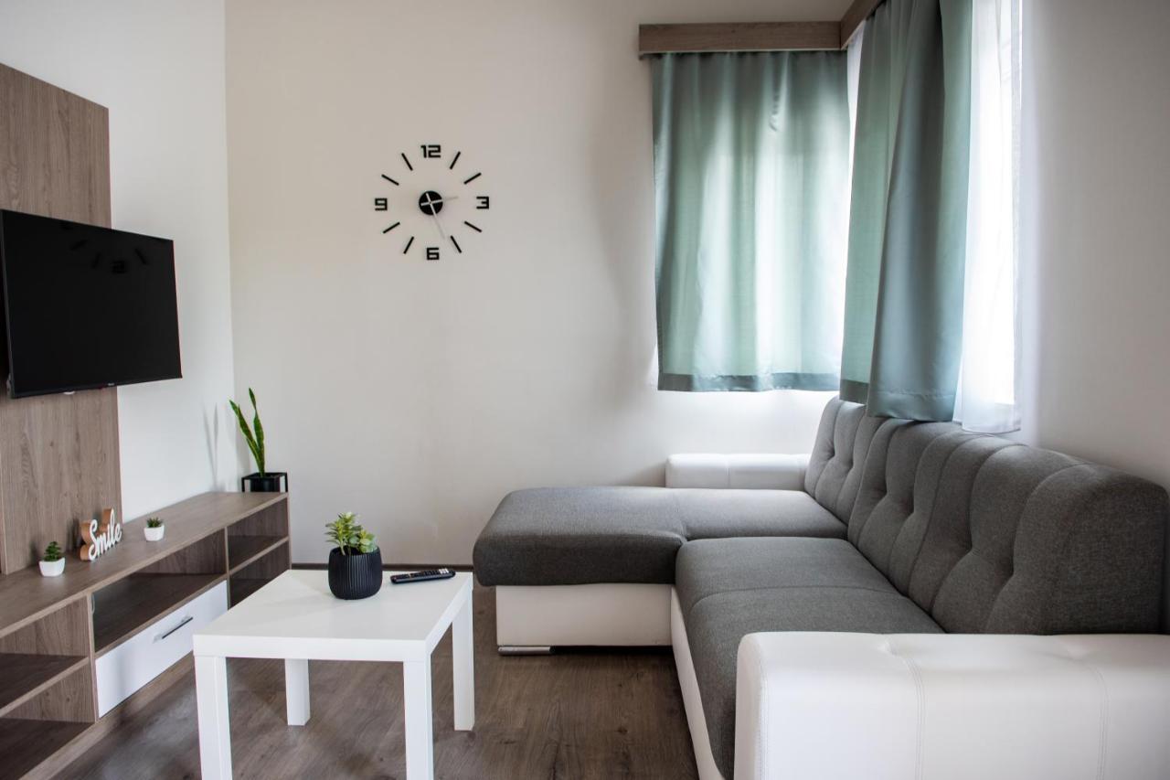 Tempo Apartman Siofok Exterior photo