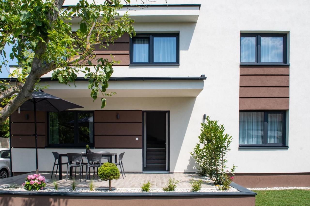 Tempo Apartman Siofok Exterior photo