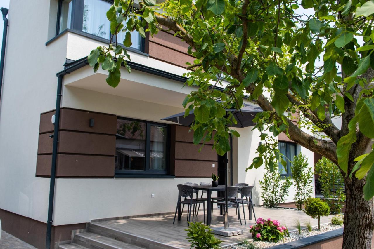 Tempo Apartman Siofok Exterior photo